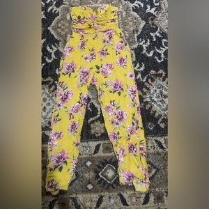 Strapless yellow flower print womens jump suit. Brand: Xhilaration